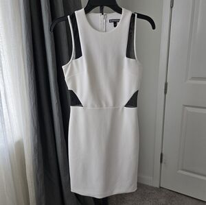 Express Creamy White Sleeveless Mini Dress Size 2